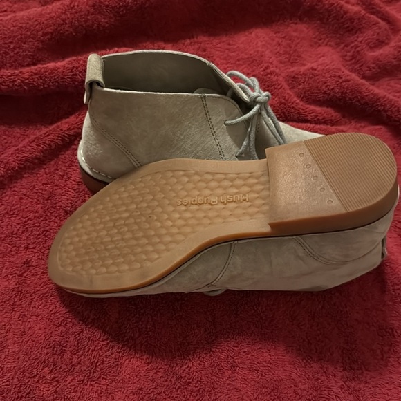 NWOB Hush Puppies Women's Cyra Catelyn Suede Ankle Boots - Picture 5 of 5